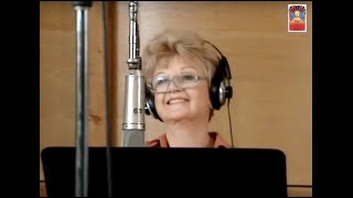 Angela Lansbury records quotBe Our Guestquot BEAUTY AND THE BEAST 1991 [upl. by Ynots]