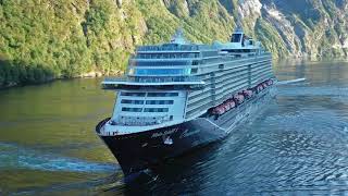 Geirangerfjord von oben Fjordspotting mit der Drohne I Mein Schiff [upl. by Ahsieyk]