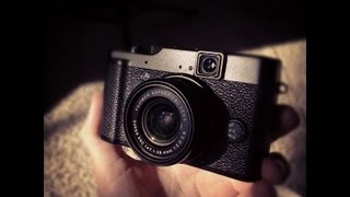 Fujifilm X10 Unboxing [upl. by Weismann]