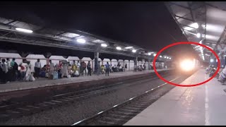 गोली की रफ़्तार से निकली गतिमान एक्सप्रेस  Gatimaan Express Semi Bullet Speed [upl. by Aara]