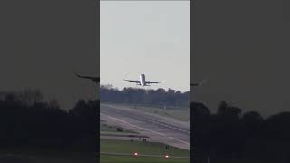 DO THEY NEED MORE PRACTICE United Embraer 175L Crosswind Departure CVG Runway 27 [upl. by Kier]