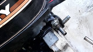 Fixing frozen teleflex boat steering and tilt tube 84 Merc 50hp [upl. by Richart]