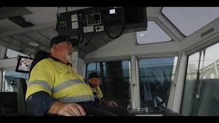 Behind the Scenes Svitzer Geraldton towage experts at work [upl. by Goines]