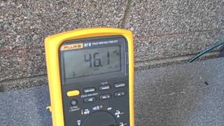 Cable noise  differential vs commonmode signaling [upl. by Soble]