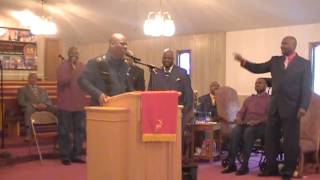 Marvin quotHitmanquot Rice sings before Rev Darryl Lee Preaches [upl. by Catharina487]