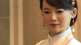 Femme bionique le robot chinois qui sait faire preuve de charme [upl. by Adlesirhc]