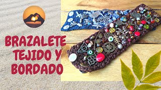 DIY Como Hacer un Brazalete Tejido Crochet con Cristales Dijes Fácil Sobrantes Ideal 14 de Febrero [upl. by Assillem]