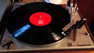 Vintage PerpetuumEbner PE 2020 L Turntable Demo [upl. by Trumaine34]