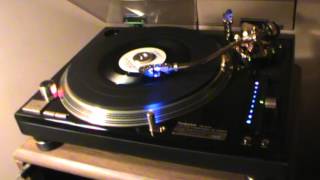 Rare James Bond Theme With Lyrics    DoubleOSeven 1963 [upl. by Brunell629]