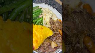 THE BEST POT ROAST YOU’LL EVER HAVE food cooking homecook recipes recipe potroast foodie [upl. by Suqram]