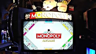 Monopoly Ticket Redemption Arcade Video Game  Kid Piper Versus Adult MampM Family Entertainment [upl. by Bryna]