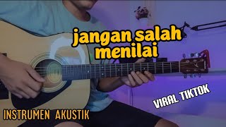 JANGAN SALAH MENILAI  gitar cover by senar melody [upl. by Norej]