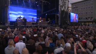 Åge Aleksandersen  Mitt land mitt land  Live Trondheim torg 2009 [upl. by Ilario]