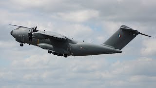 Airbus A400M Atlas Armée de lAir  Meeting de lAir 2018  Base Aérienne 105 Evreux [upl. by Drucie]