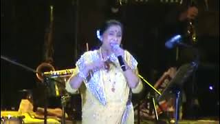 Asha tai live in concert 2011poocho na yaar kya hua [upl. by Coraline540]