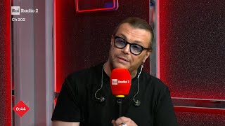 Intervista a Gianluca Grignani  Radio2 a Sanremo [upl. by Aenotna]