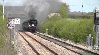 34067 Tangmere storms through AscottunderWychwood [upl. by Gninnahc220]