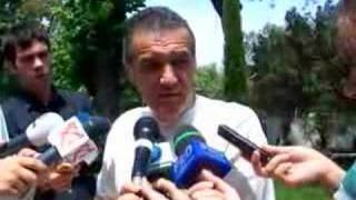 Gigi Becali haz de banii cameramanului 2008 VIDEO Cristian Otopeanu [upl. by Gnuh]