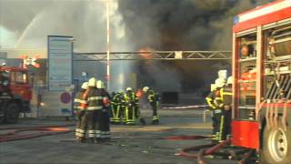 Grote fouten bij bestrijding brand Moerdijk [upl. by Akcinat585]