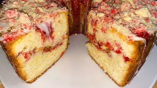 🍓Strawberry Crunch🍓Cream Cheese Pound Cake  BEST THING I HAVE EVER MADE  Fridai’s Kitchen [upl. by Destinee888]