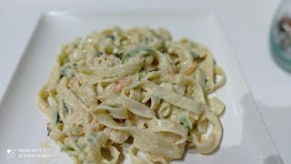 طاكلياطيل بالقمرون tagliatelles aux crevettes [upl. by Arenat]