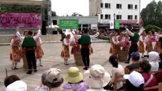 Ансамбъл quotРозова долинаquot  Карлово  Folk Ensemble  Karlovo Bulgaria [upl. by Schouten]