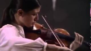 Viktoria Mullova plays the Sibelius Concerto in 1980 [upl. by Linskey738]