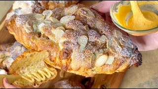 Croissants aux amandes  Recette rapide [upl. by Ynohtnanhoj498]