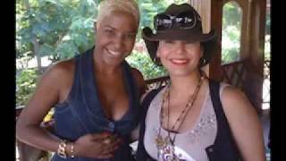 Aléjate  Haila y Olga Tañon [upl. by Whitcher]