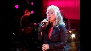 Blondie  Heart of Glass 1999 quotNYCquot Live Video HQ [upl. by Auberbach]