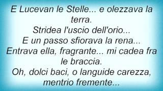 Luciano Pavarotti  E Lucevan Le Stelle Lyrics [upl. by Tivad105]