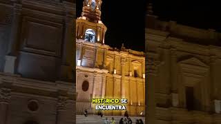 Arequipa ciudad echa con piedra volcánica blanca 👉 Catedral Neoclasica frente a la Plaza de Armas 😍 [upl. by Avehs]