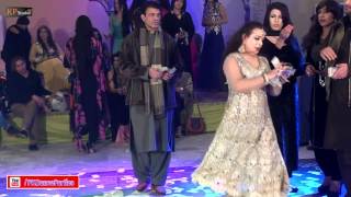 BINISH PUNJABI MUJRA  WEDDING DANCE PARTY 2017 [upl. by Ecargyram]