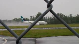 Westjet b737 CFWSF landing in Nanaimo [upl. by Barbette]