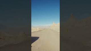 Atravesando el Valle de la Luna en una minuto [upl. by Eilah439]