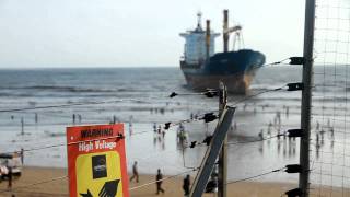 Big Ol Boat washed up on Juhu Beach PART 2 Mumbai in HD [upl. by Nipsirc754]