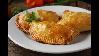 Empanadillas de jamón y queso caseras [upl. by Serrell660]