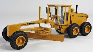 Champion 740 Series III Grader 132 Scale Diecast Model by Teeswater Custom Tractor [upl. by Aden352]