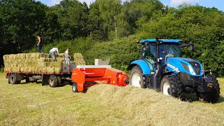 2024  New Holland T6145  Welger  Balen persen  laden  D Hazeleger Elspeet  Pressing bales [upl. by Ainala]