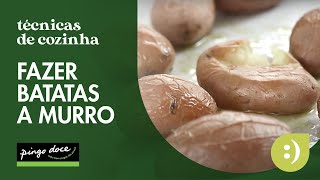 Como fazer batatas a murro  Técnicas de Cozinha  Pingo Doce [upl. by Kucik]