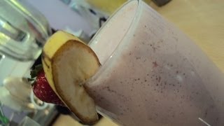 Smoothie με Φρούτα και Γάλα Αμυγδάλου [upl. by Nyrak]