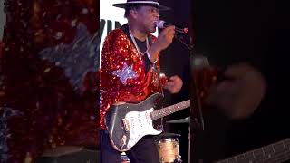 Carvin Jones is one of the best guitarist in the world CarvinJones guitar songlablive [upl. by Par]