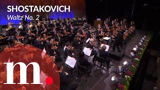 Riccardo Chailly conducts Shostakovichs Waltz No 2 at the 2011 Waldbühne [upl. by Euv479]