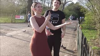 PARAKEET HAND FEEDING WILD BIRDS INDIAN RINGNECK LONDON KENSINGTON GARDENS 4K [upl. by Adiuqram581]