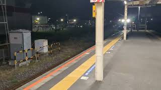 【成田空港駅•成東駅発着ケチレンジ入線】横クラF30編成 成田線成田空港駅行き•横クラJ21編成 総武本線成東駅行きケチレンジ 佐倉駅入線 [upl. by Doownil829]