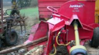 Junkkari HJ500 woodchipper with Fendt 312 Vario [upl. by Margret]