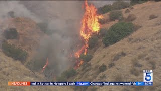 Wildfire reaches 1180 acres in San Bernardino County [upl. by Shulamith44]