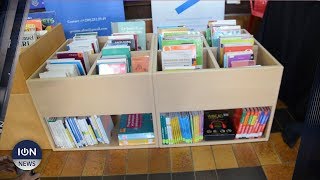 Les bibliothèques veulent encourager le retour des jeunes vers la lecture [upl. by Llehcar]