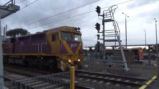 Vline Trains Craigieburn Station And Kensington Station [upl. by Eveivenej]