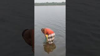 Fishing by net villagerfisherman fishing fish ytshorts reels2024 viralreelschallenge bigfish [upl. by Lisetta933]